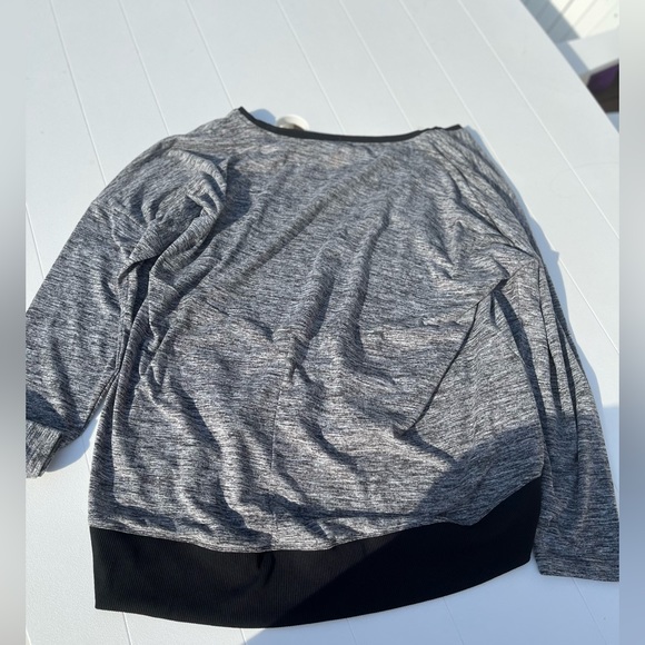 NWT* Balance collection light gray/black material polyester/spandex. - Picture 2 of 6